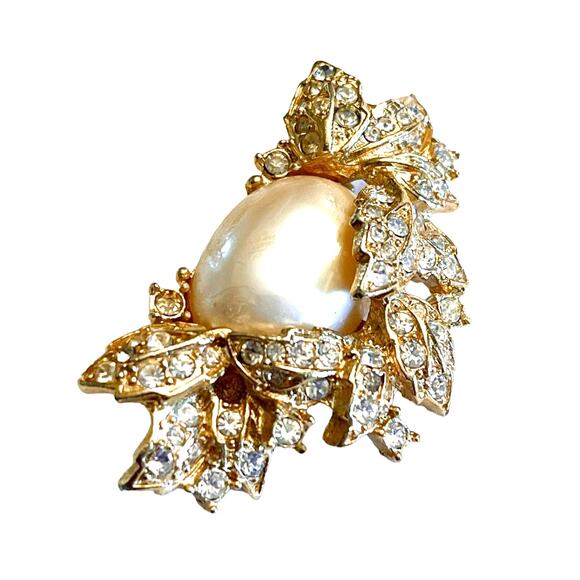 VTG Richelieu BROOCH Gold Rhinestone & Faux Pearl Large 2" Pin Cabochon Signed - Picture 1 of 4
